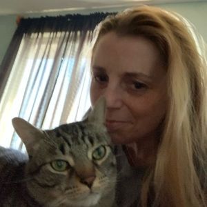 Meet your Posher, Sheri